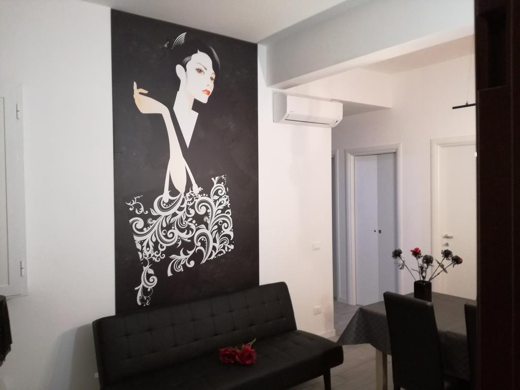 Sinahouse * Roma